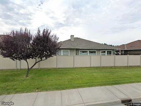 Village Drive, Chelan, WA 98816