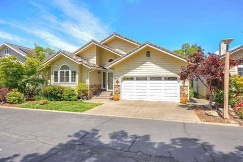 Se Mystic Drive, Grants Pass, OR 97527
