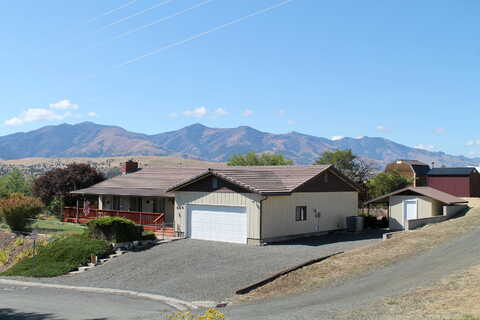 Highland Drive, Mount Vernon, OR 97865