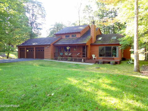Eastwood Drive, Greentown, PA 18426