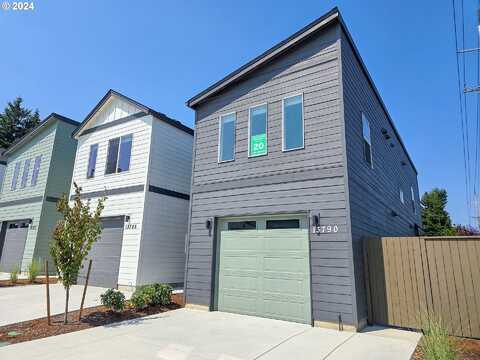 Ne 20Th Cir, Vancouver, WA 98684