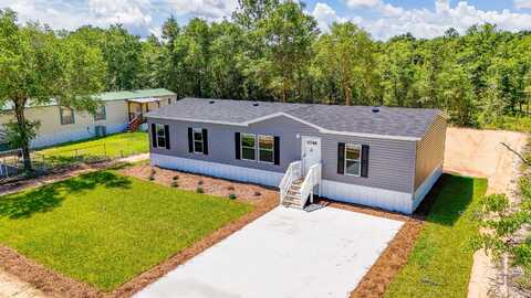 E Dogwood Avenue, Defuniak Springs, FL 32433