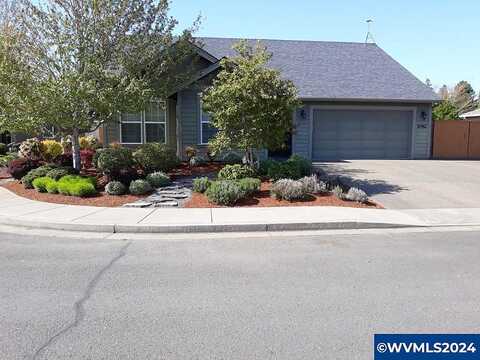 Se Heather Ln Ln, Dallas, OR 97338