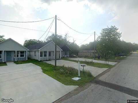 Coon St, Bacliff, TX 77518