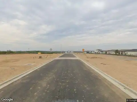 Yoyis St, Laredo, TX 78046