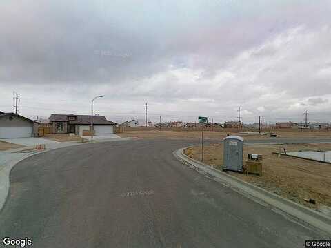 Hartford St, Hesperia, CA 92344