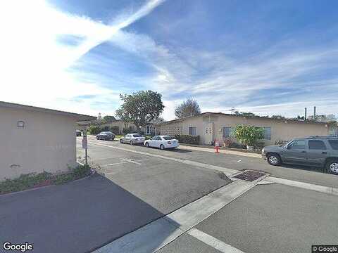 Medinac Ln Unit 70L, Seal Beach, CA 90740