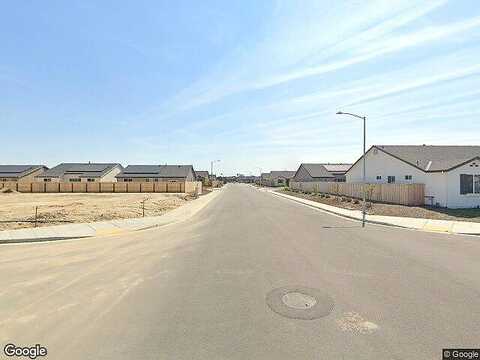 4Th St Lot 13, Parlier, CA 93648