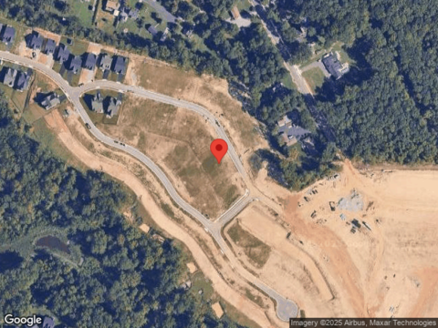 N Readers Ln, Manakin Sabot, VA 23103