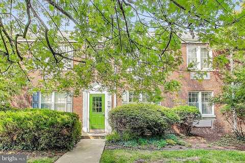Auburn Court, Alexandria, VA 22305