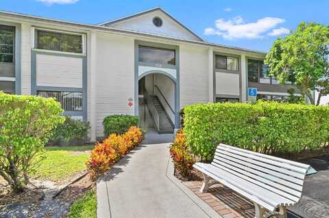 Lakes Of Delray Boulevard, Delray Beach, FL 33484