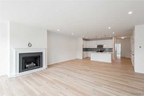 Wescott Avenue, Midlothian, VA 23112