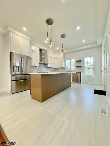 Grove St, Somerville, NJ 08876