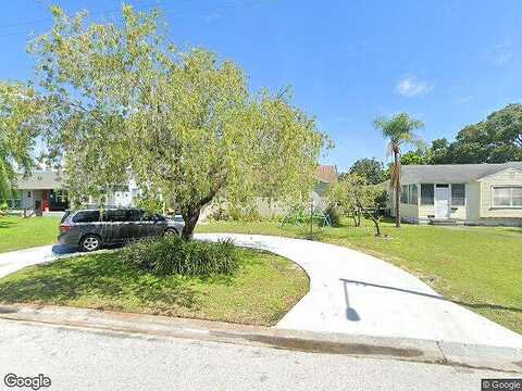 39Th, SAINT PETERSBURG, FL 33703