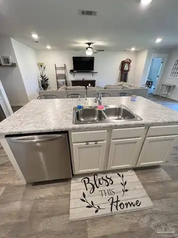 Roosevelt, MILTON, FL 32583