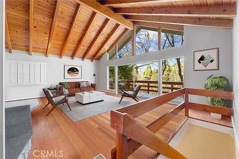 Valley, CRESTLINE, CA 92325