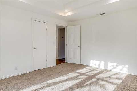 Graham, FORT WORTH, TX 76114