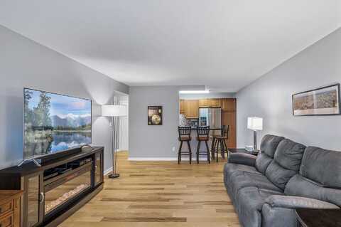 Nicollet, MINNEAPOLIS, MN 55403