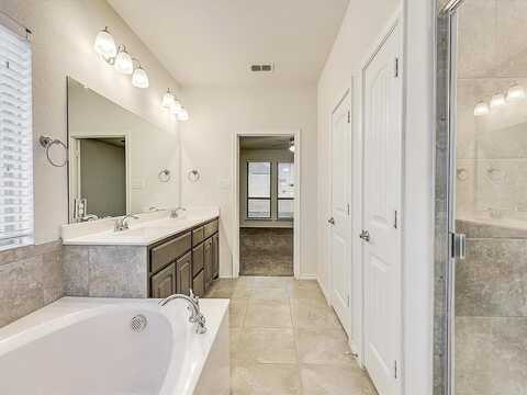 Dorado Vista, HASLET, TX 76052