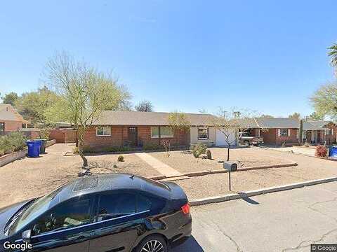 Roberts, TUCSON, AZ 85711