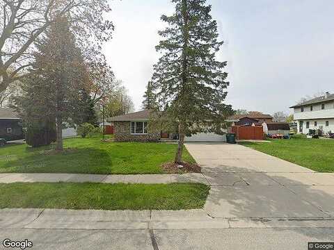Niesen, SAUKVILLE, WI 53080