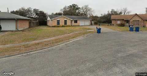 Lawn, SINTON, TX 78387