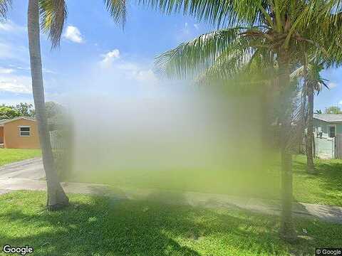 40Th, LAUDERDALE LAKES, FL 33309