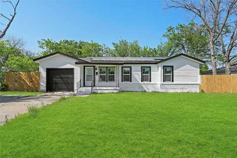 Roxie, HALTOM CITY, TX 76117