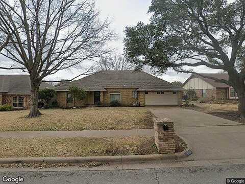 Stoneleigh, BENBROOK, TX 76126