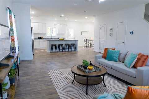 Lasalle, PORTSMOUTH, VA 23704