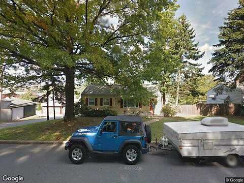 Oak, COATESVILLE, PA 19320
