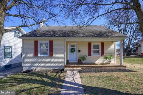 Girard, LANCASTER, PA 17603