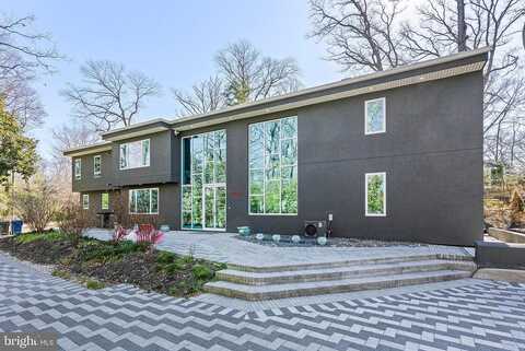 Namassin, ALEXANDRIA, VA 22308