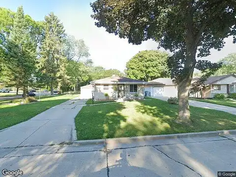 108Th, MILWAUKEE, WI 53225
