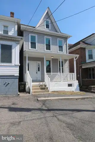 Market, TAMAQUA, PA 18252