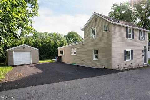 Tyson, GLENSIDE, PA 19038