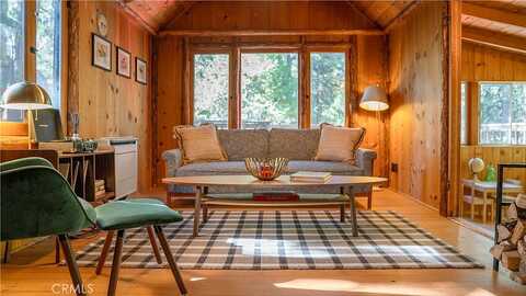 Fern Valley, IDYLLWILD, CA 92549