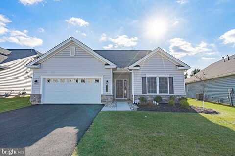 Victors, EASTON, PA 18045