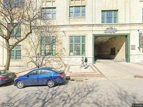 Highland, MILWAUKEE, WI 53202