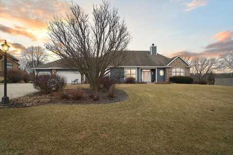 Whitehall, BROOKFIELD, WI 53045