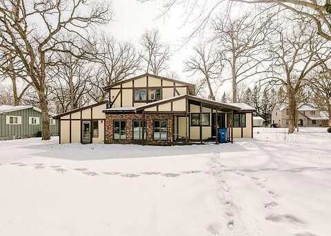 Michael, SAINT CLOUD, MN 56303