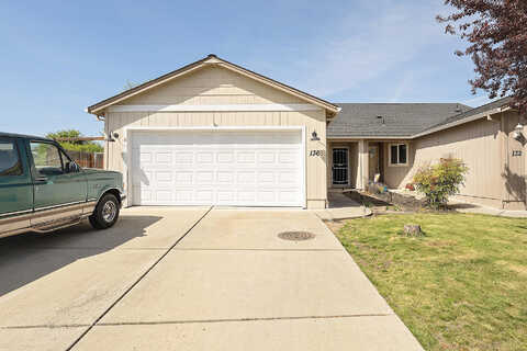 Cottonwood, EAGLE POINT, OR 97524