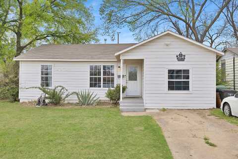 Rufus, FORT WORTH, TX 76119