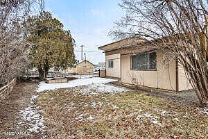 Hoffer, WAPATO, WA 98951