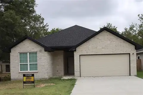 17Th, CORSICANA, TX 75110