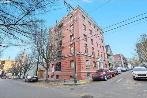 King, PORTLAND, OR 97210