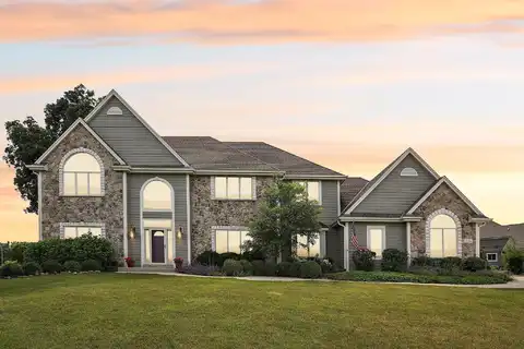 Prairie Hollow, OCONOMOWOC, WI 53066
