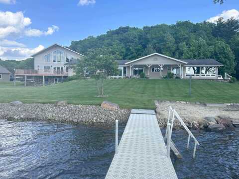 Winnebago, LA VALLE, WI 53941