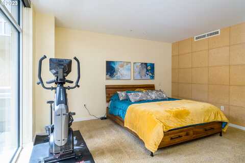 Sw Pennoyer St, Portland, OR 97239