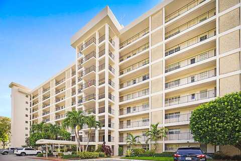 N Palm Aire Dr, Pompano Beach, FL 33069